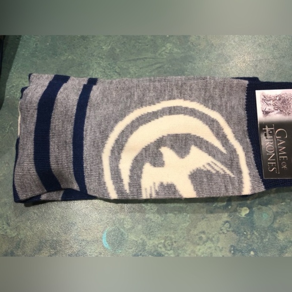 GoT Games of Thrones grey blue “high as‎ honor” printed crew socks new